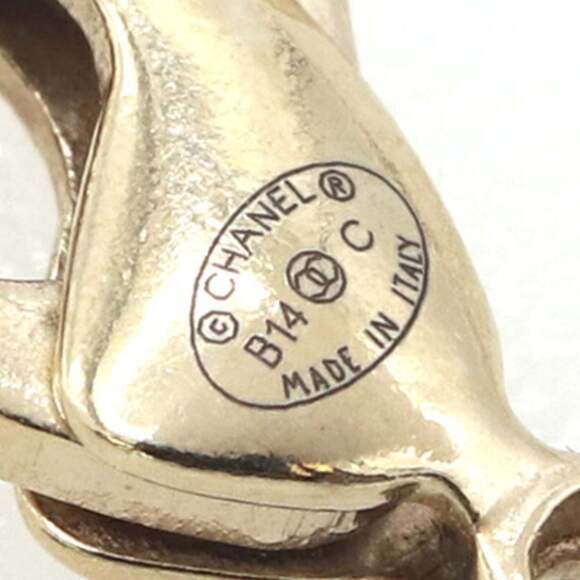 CHANEL Gold Necklace - Picture 4 of 8